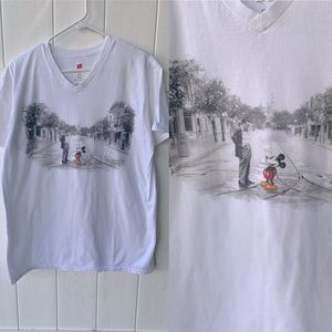 Walt Disney Mickey white Hanes tshirt